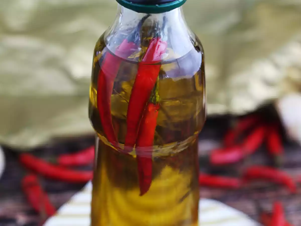 Spicy oil for homemade pizzas - photo 2