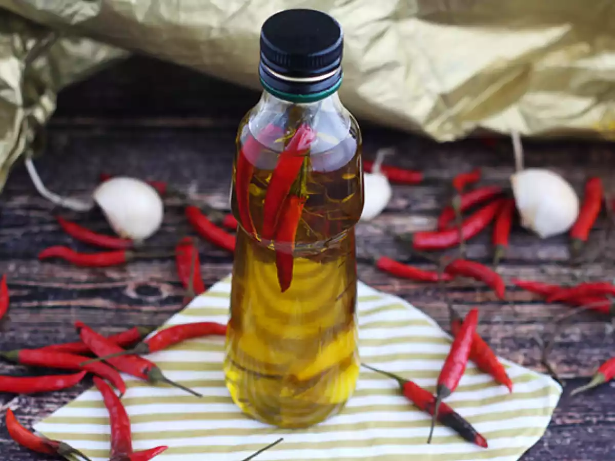 Spicy oil for homemade pizzas - photo 3