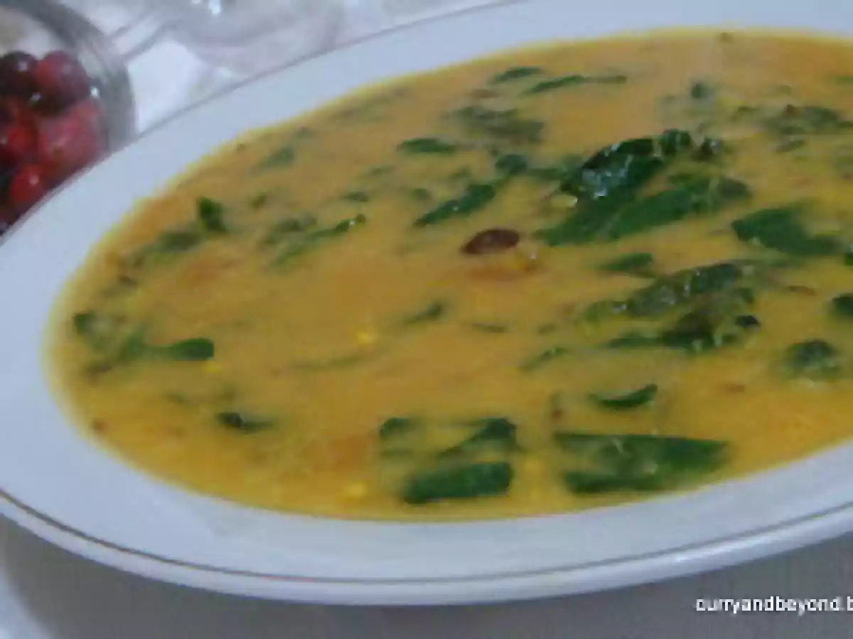 Spinach and Cranberry Dal - Palak Wali Dal