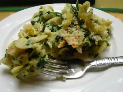 Spinach Egg Noodle Casserole: Rachael Ray Again