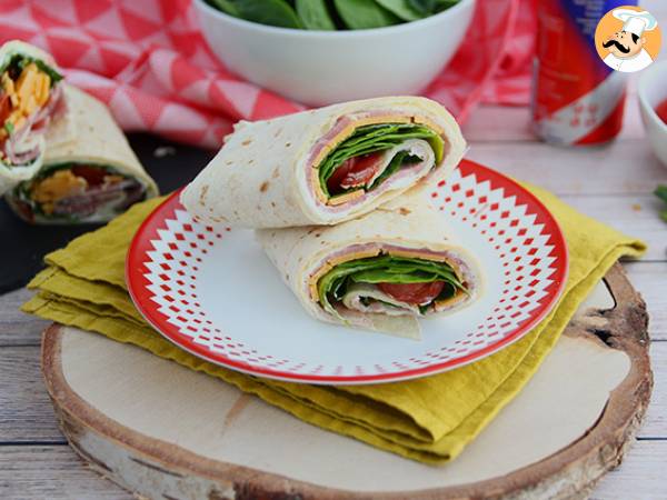 Spinach, ham and cheddar wraps