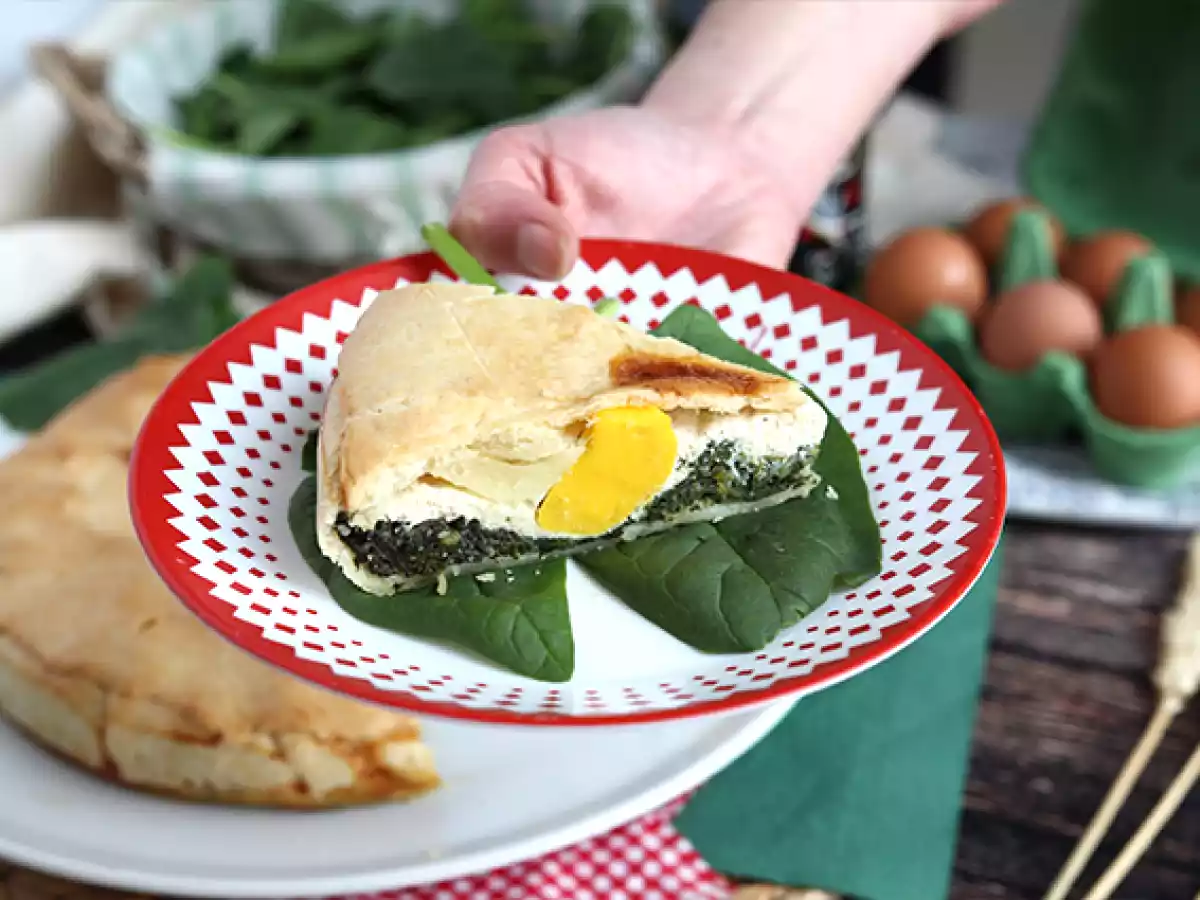 Spinach, ricotta, and egg pie - italian torta pasqualina - photo 2