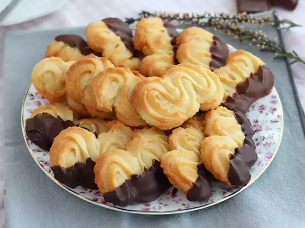 Recipe Spritz cookies for an afternoon snack
