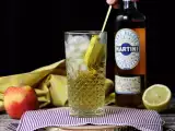 Spritz Martini Mocktail, a sweet, floral alcohol-free cocktail for an aperitif, photo 2