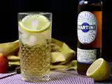 Spritz martini mocktail, a sweet, floral alcohol-free cocktail for aperitifs, photo 3