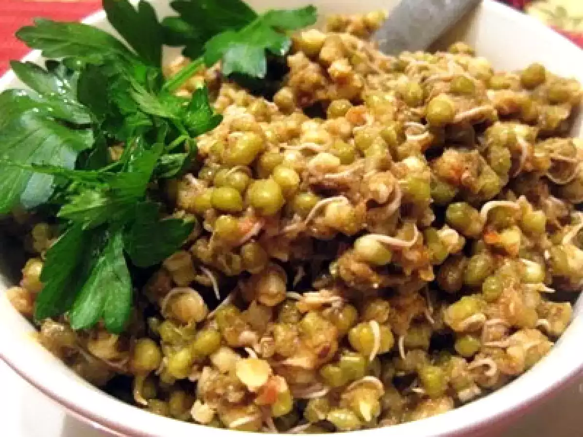 Sprouted whole Moong Usal - photo 3