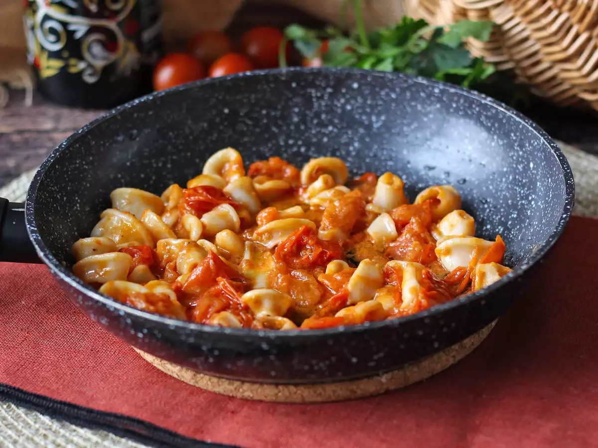 Squid sauce: the perfect pasta topping - photo 2