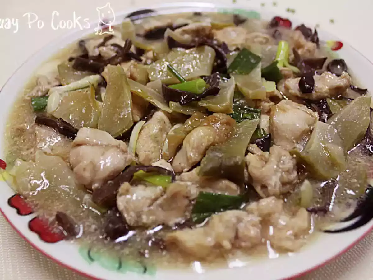 Steam chicken breast meat with Char Choy (chinese pickled mustard root)
