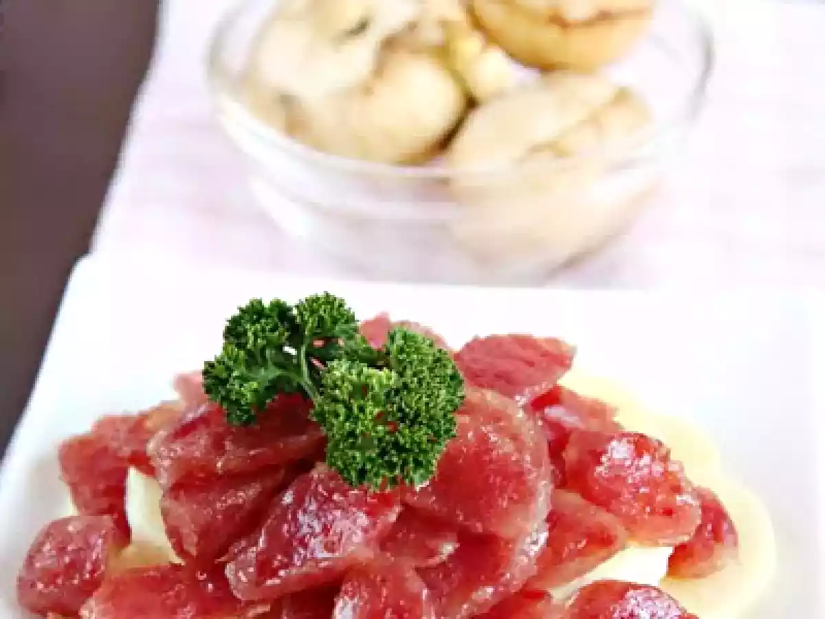 Steamed Arrowhead with Chinese Sausage - photo 2