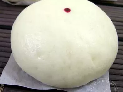 Steamed Red Beans Paste Bun/Pao