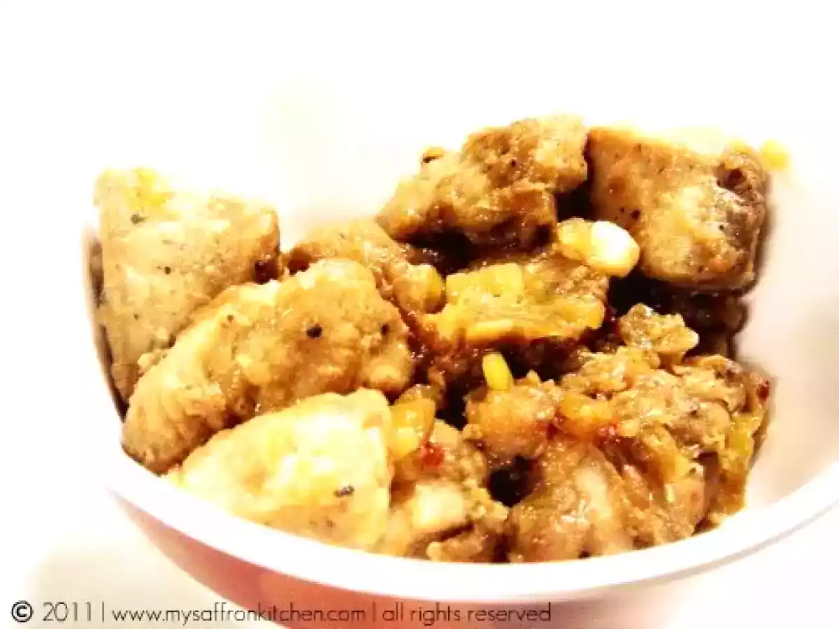 Stir Fried Chicken in Oyster Sauce {Indo-Chinese Fare}