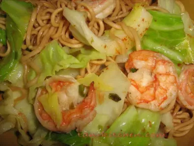 Stir Fried Spicy Mama Noodles with Shrimps(Mama pad kee mao Goongs)