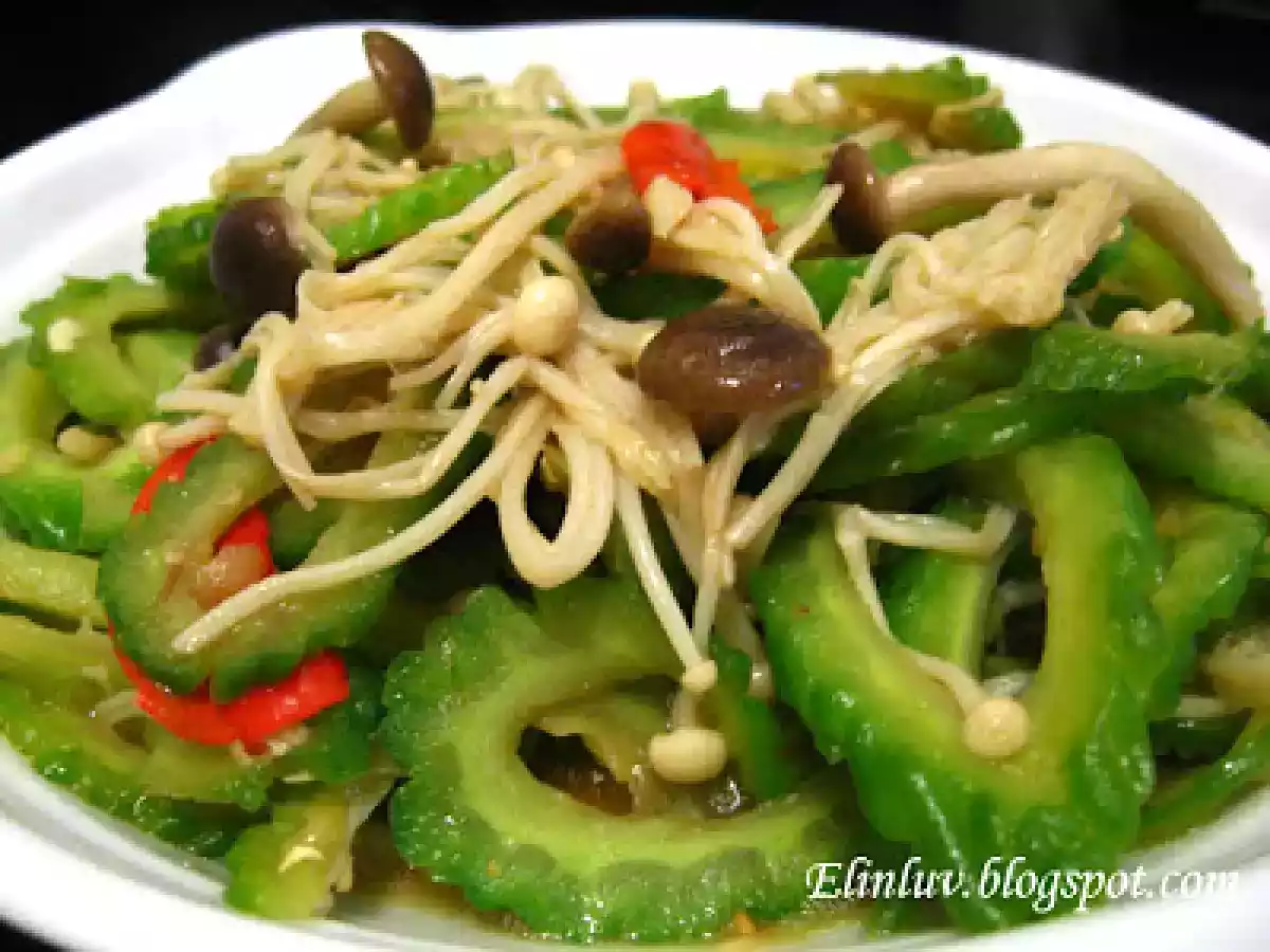 Stir fry Bitter Gourd Spindle With Mushrooms - photo 2