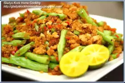 Stir-fry french beans with minced meat recipe