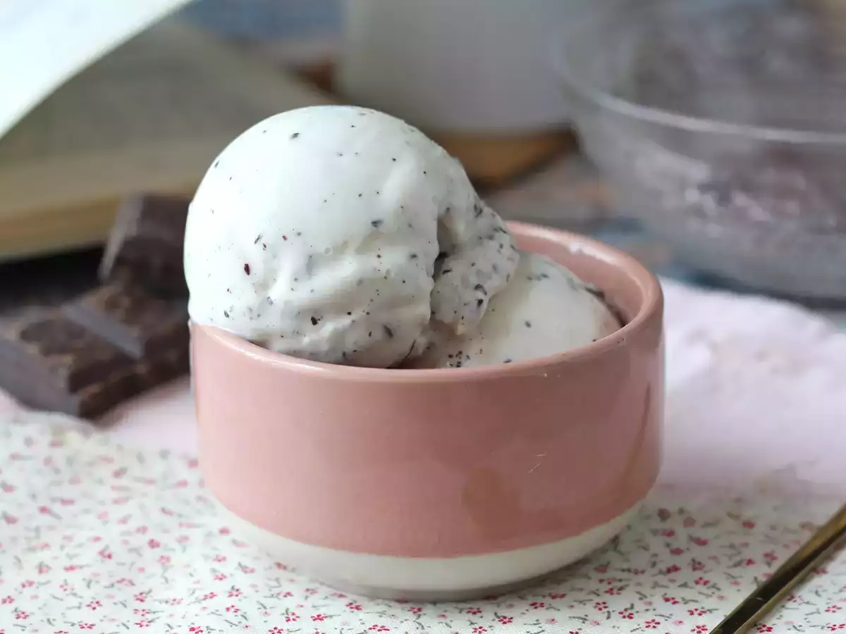 Stracciatella-style ice cream with the Ninja Creami - photo 4