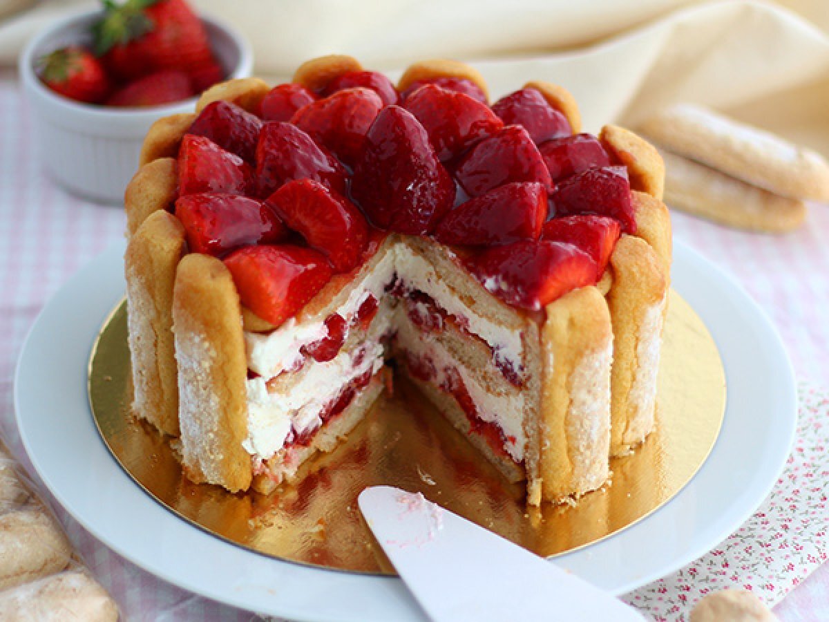 Strawberry charlotte - photo 2