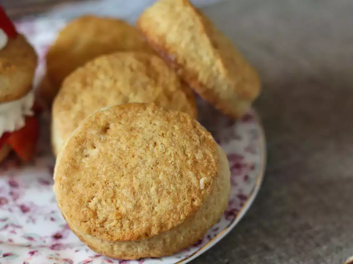 Strawberry shortcake, the American strawberry-cream shortcake that never fails - photo 4