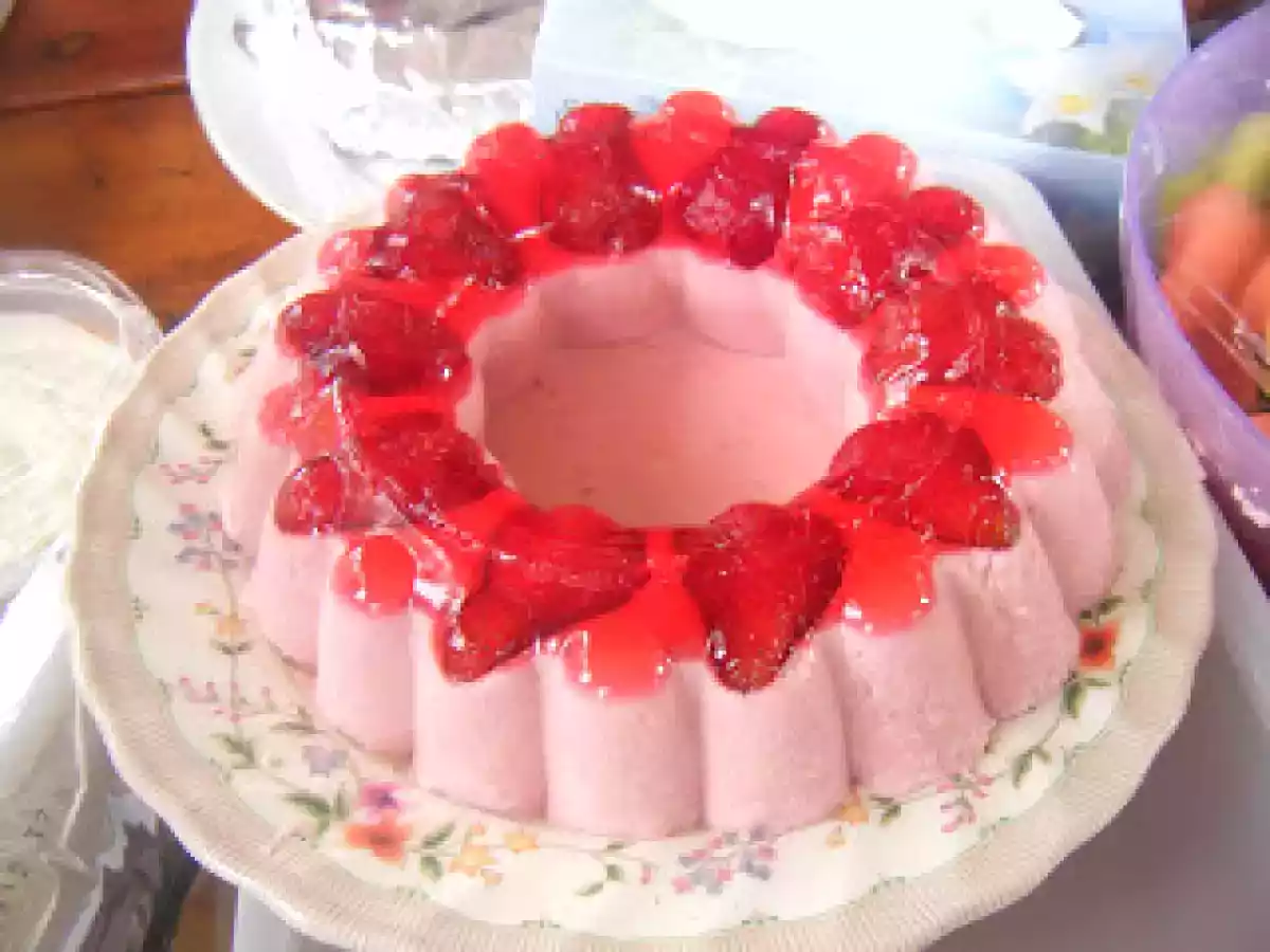 Strawberry Yogurt Pudding