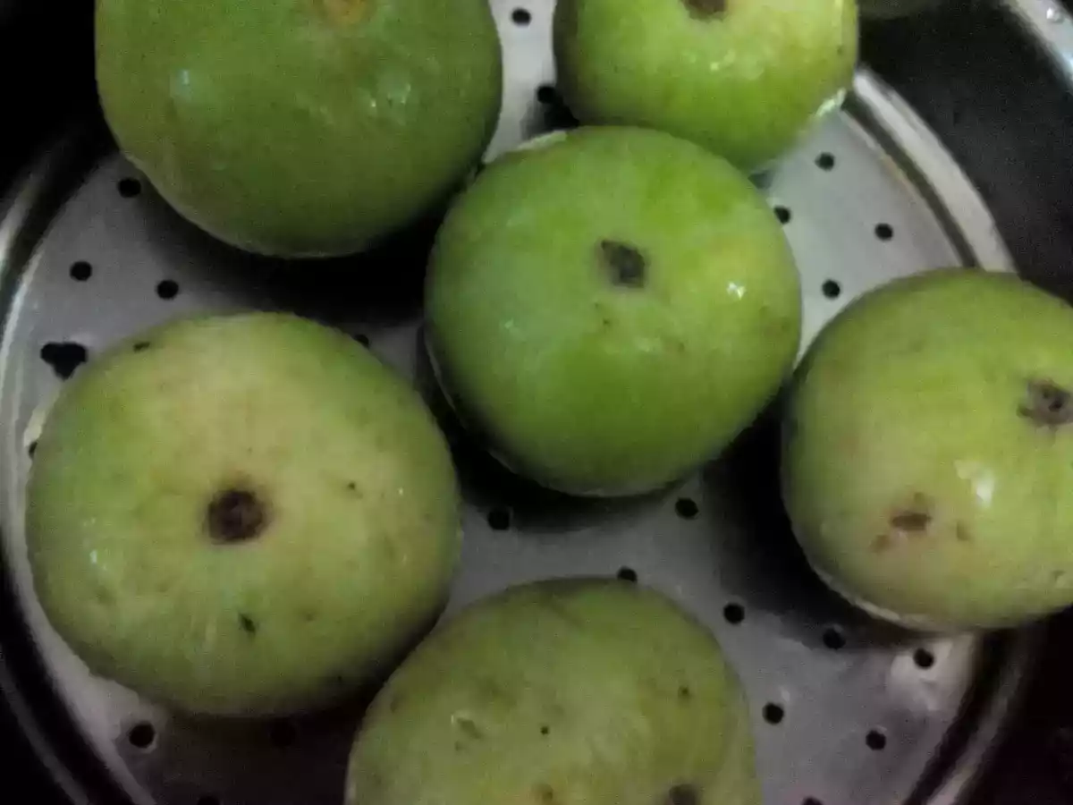 Stuffed / Bharwan Tinde (Round Bottle Gourd) - photo 3