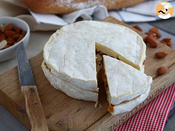 Stuffed brie with apricots and almonds - photo 3