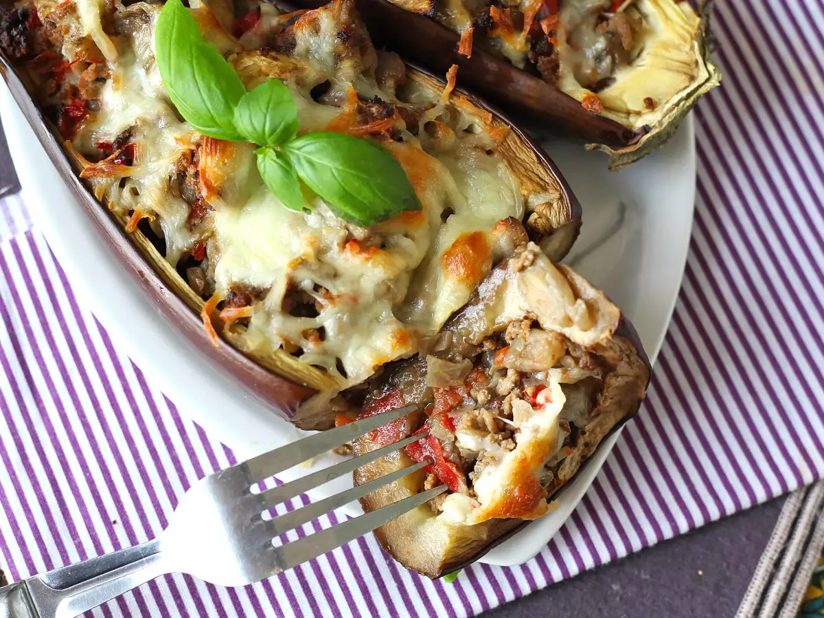 Stuffed eggplant with mozzarella au gratin - photo 4