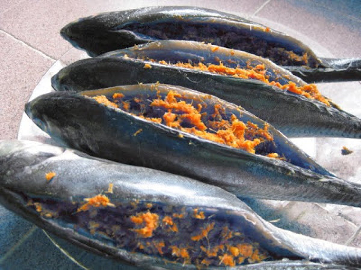 Stuffed fried Ikan Cencaru or Torpedo Scad