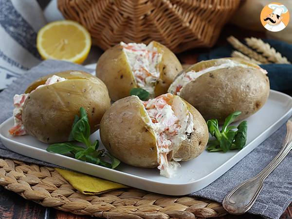 Stuffed potatoes with smoked salmon and cream cheese - photo 4