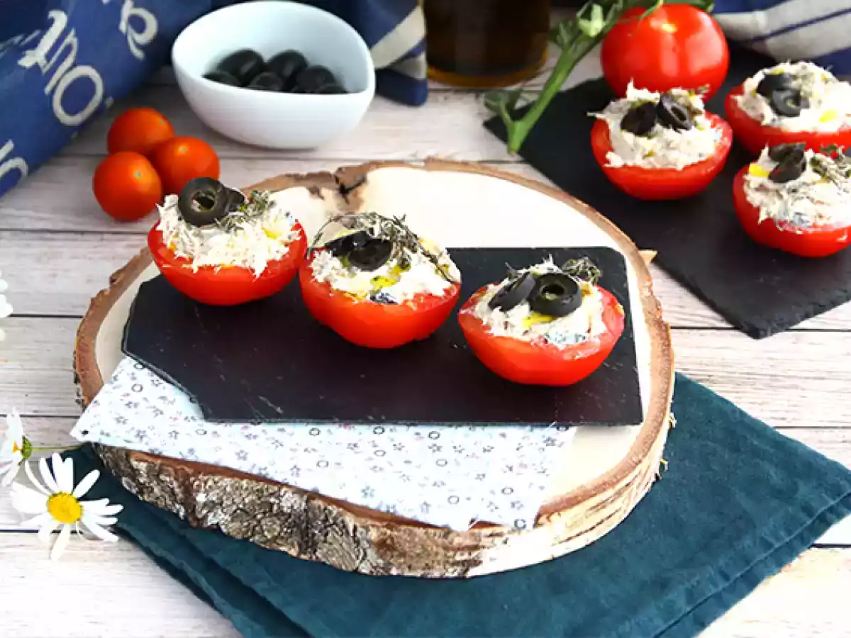 Stuffed tomatoes with tuna, cream cheese, and olives
