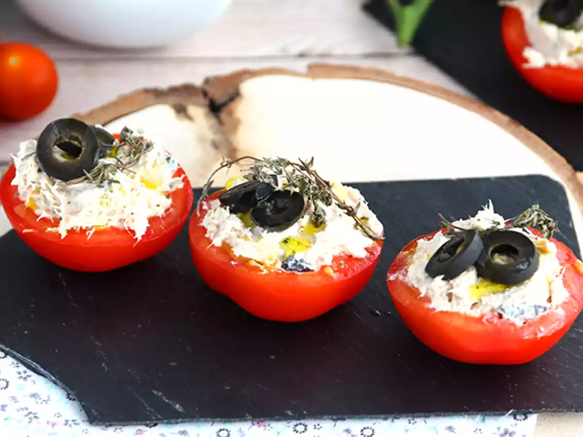 Stuffed tomatoes with tuna, cream cheese, and olives - photo 2