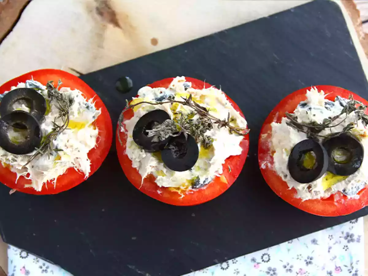 Stuffed tomatoes with tuna, cream cheese, and olives - photo 4