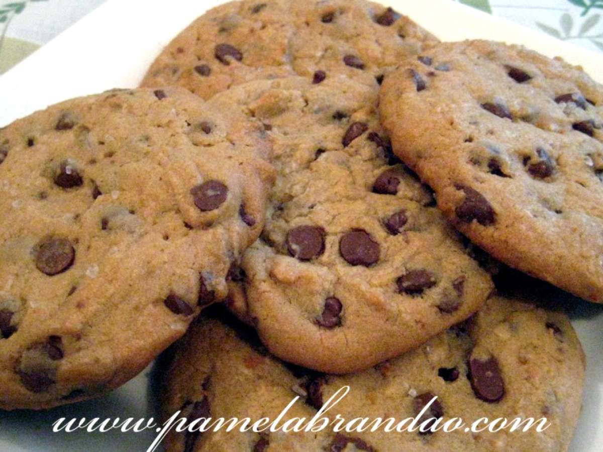 Subway Chocolate Chip Cookies