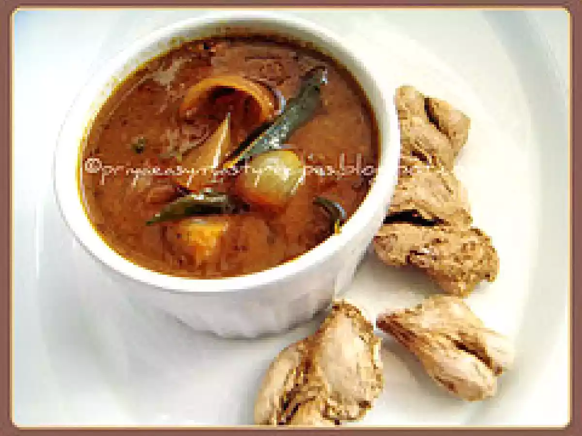 Sukku Kuzhambu/Dry Ginger Gravy
