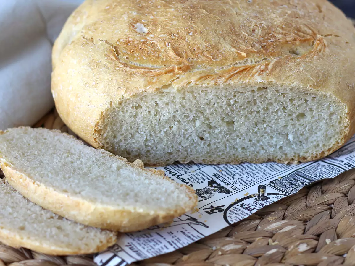 Super-easy Dutch oven bread - photo 4
