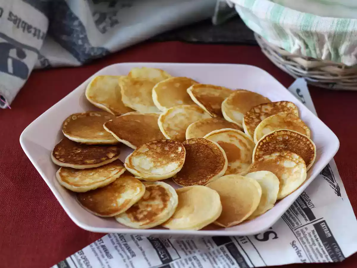 Super easy to make homemade blinis!