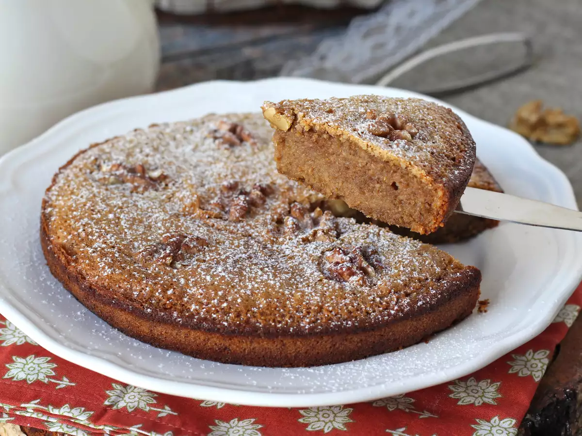 Super-easy walnut cake with just 4 ingredients - photo 7