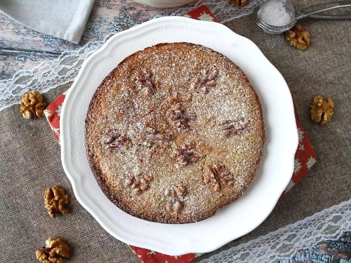 Super-easy walnut cake with just 4 ingredients - photo 9