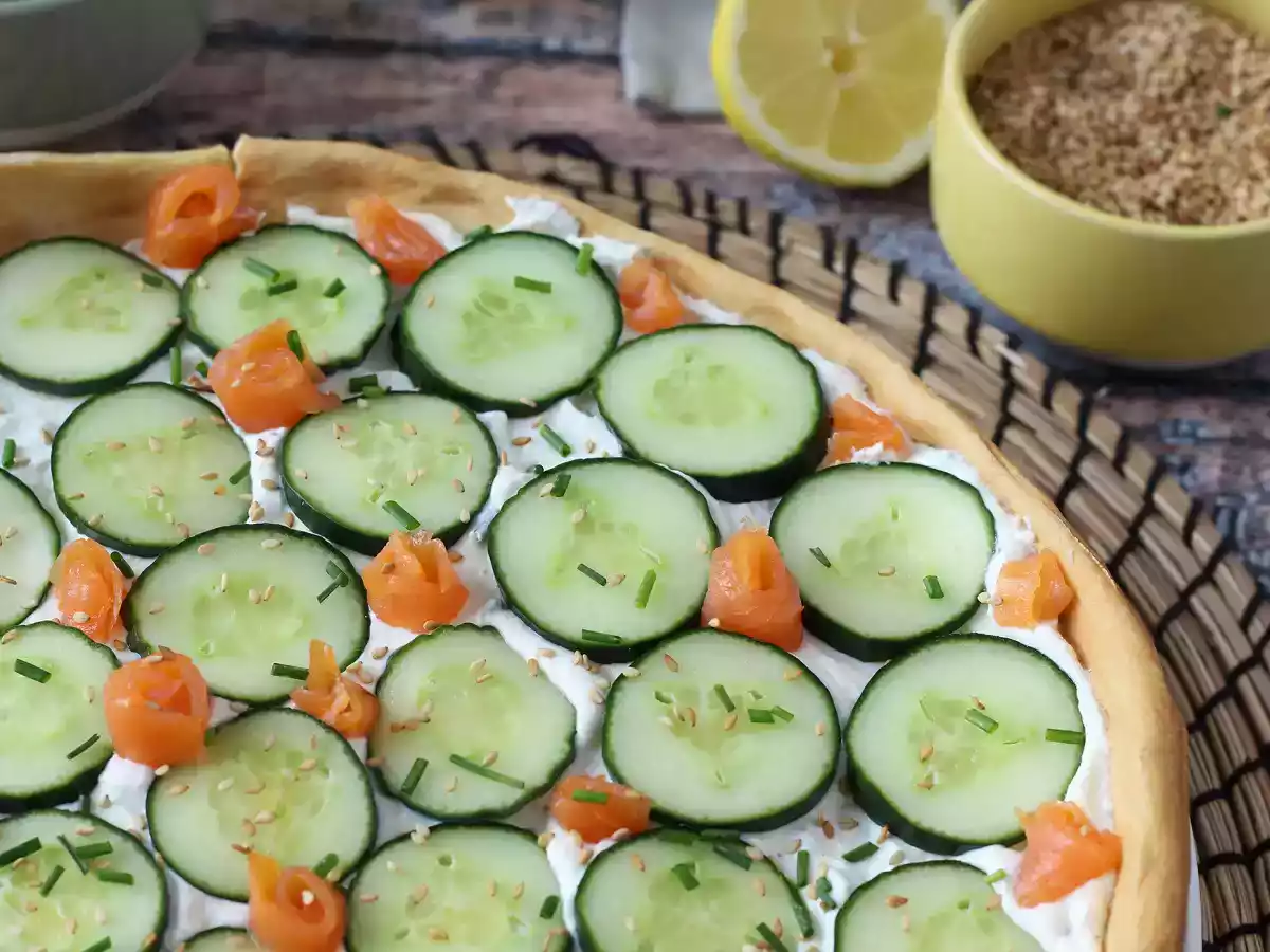 Super-refreshing summer tart: ricotta, cucumber and smoked salmon - photo 5