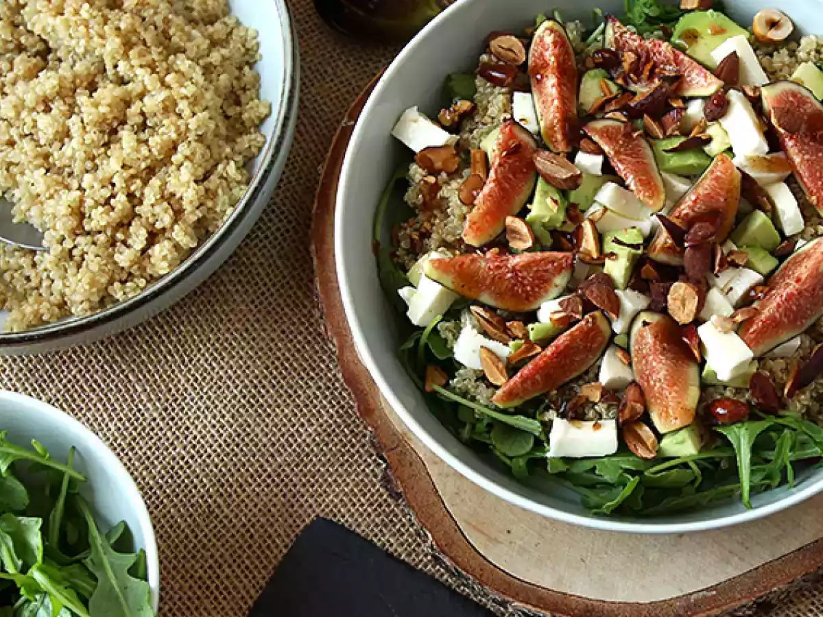 Sweet and savory fig, arugula, quinoa, mozzarella, and avocado salad - photo 3