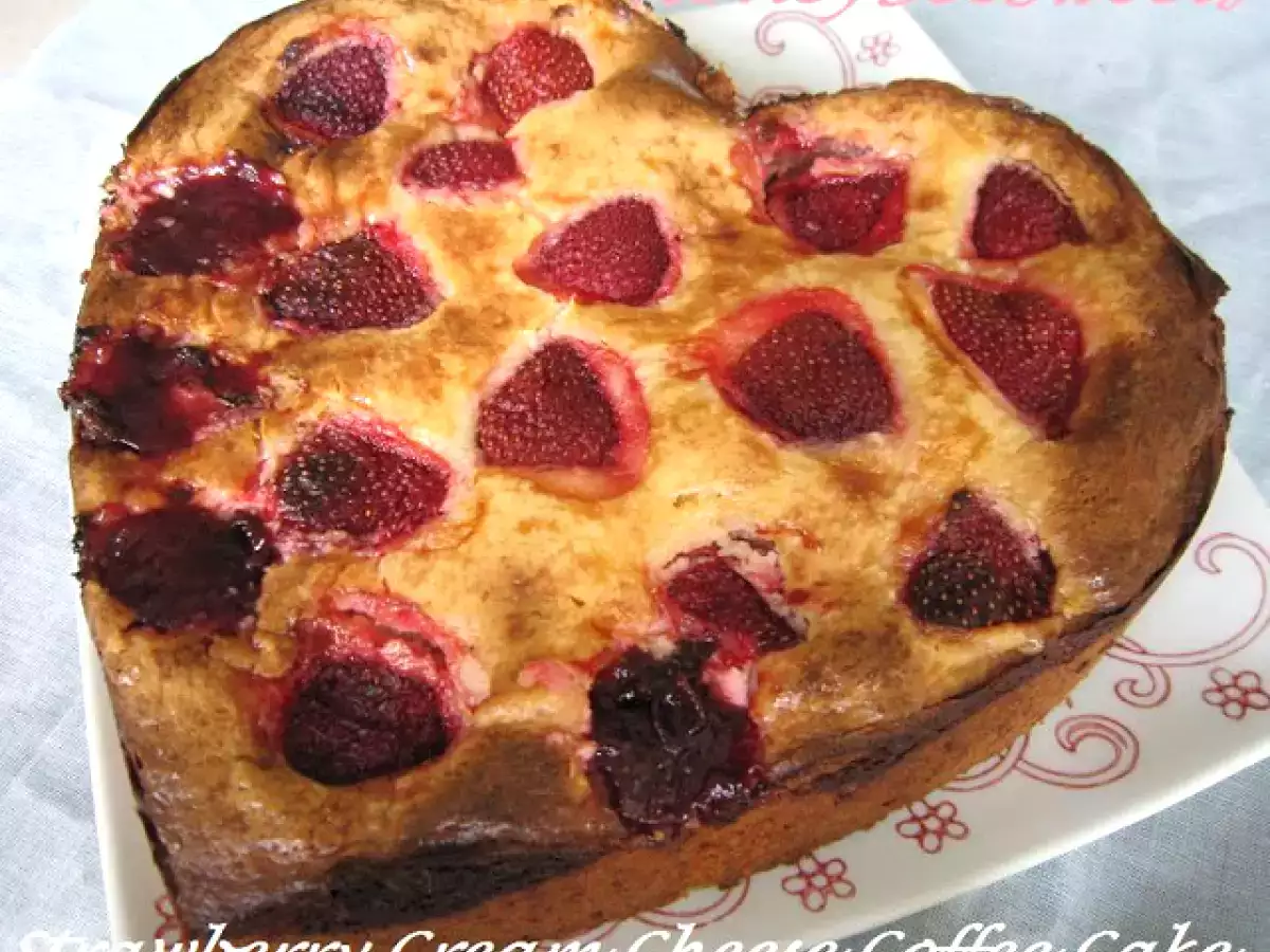 Sweet Italian Sausage Pasta & Strawberry Cream Cheese Coffee Cake - photo 2