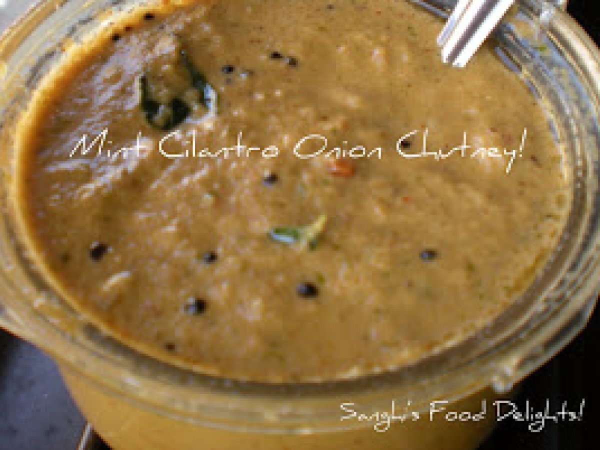 Sweet Kadalai Paruppu Poli and Mint Cilantro Chutney! - photo 2