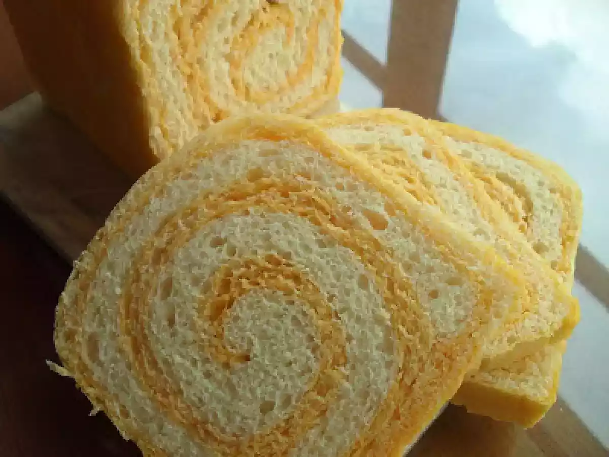 Sweet Potatoes Swirl Bread - photo 2