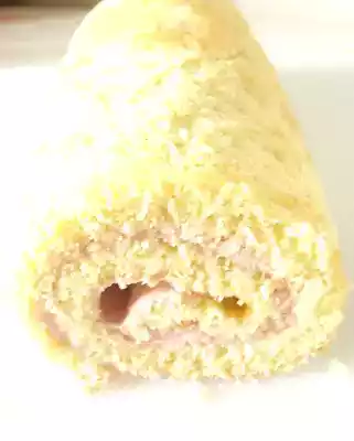 Swiss roll with strawberry cream filling recipe
