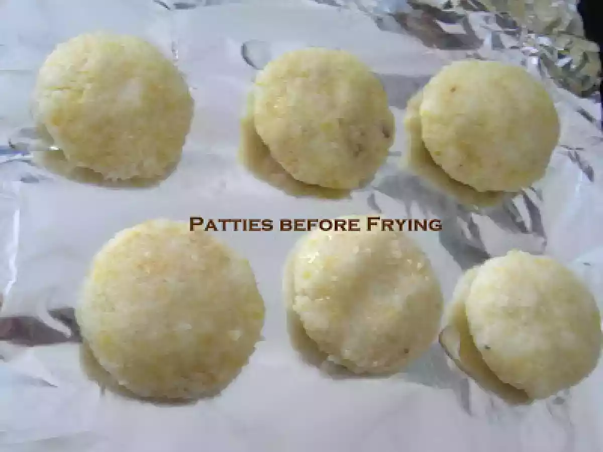 Tabil Billalu (Toor Dhal & Rice Patties) with Onion Chuttney - photo 2