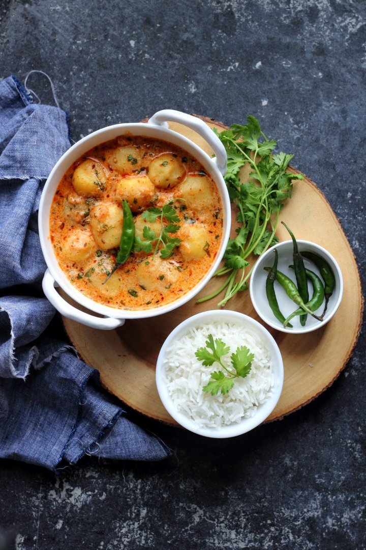 Tadka dahi aloo (tempered potato yogurt curry) Recipe Petitchef