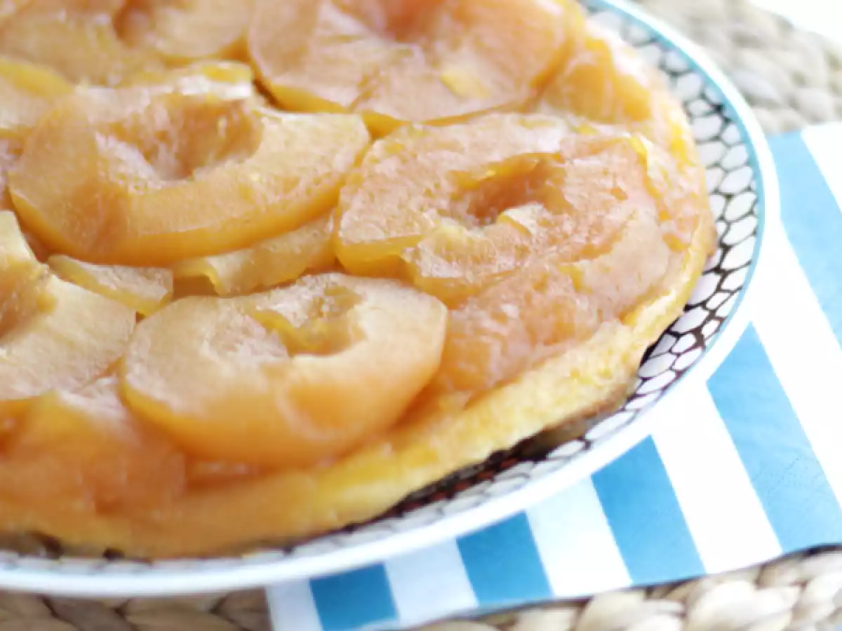 Tarte tatin - french apple tart