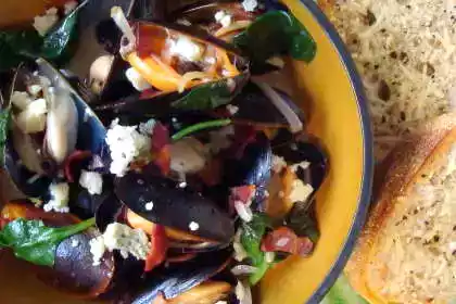 Teddy folkman's blue cheese mussels recipe