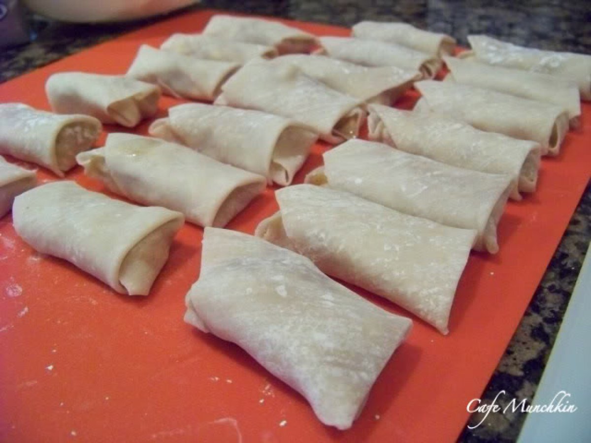 Teeny Tiny Turon (Banana Spring Rolls) - photo 5