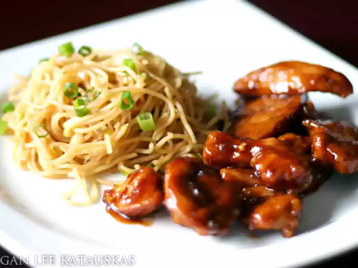 Teriyaki Chicken & Garlic Noodles