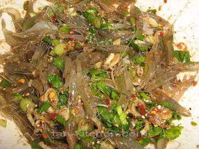 Thai dancing shrimp (spicy shrimp eaten alive salad) - Recipe