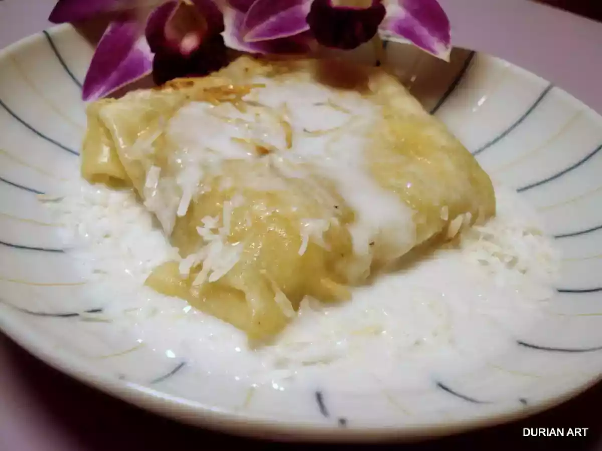 Thailand street banana roti, with coconut